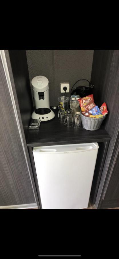 Appartement Les Hameaux Arles Exteriör bild