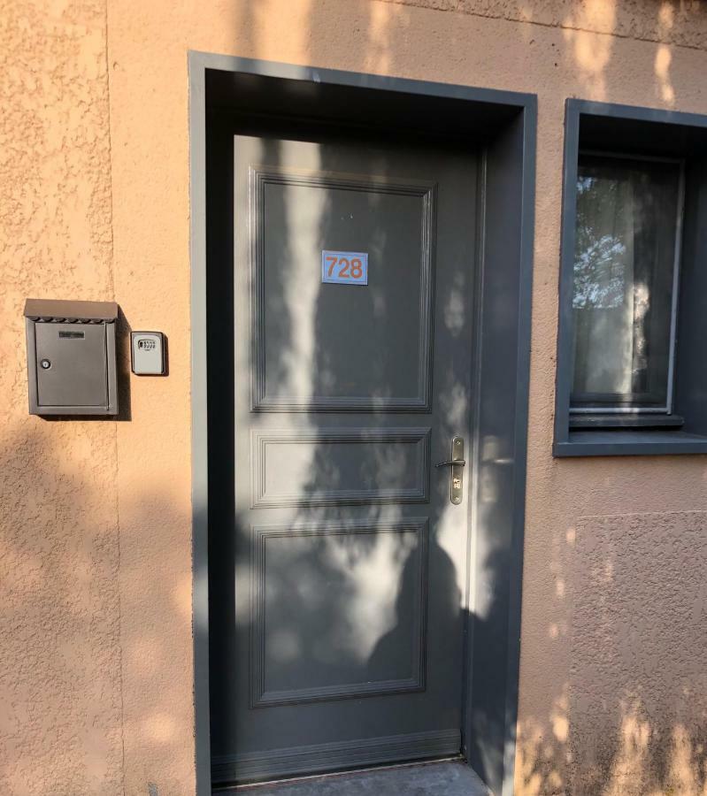 Appartement Les Hameaux Arles Exteriör bild