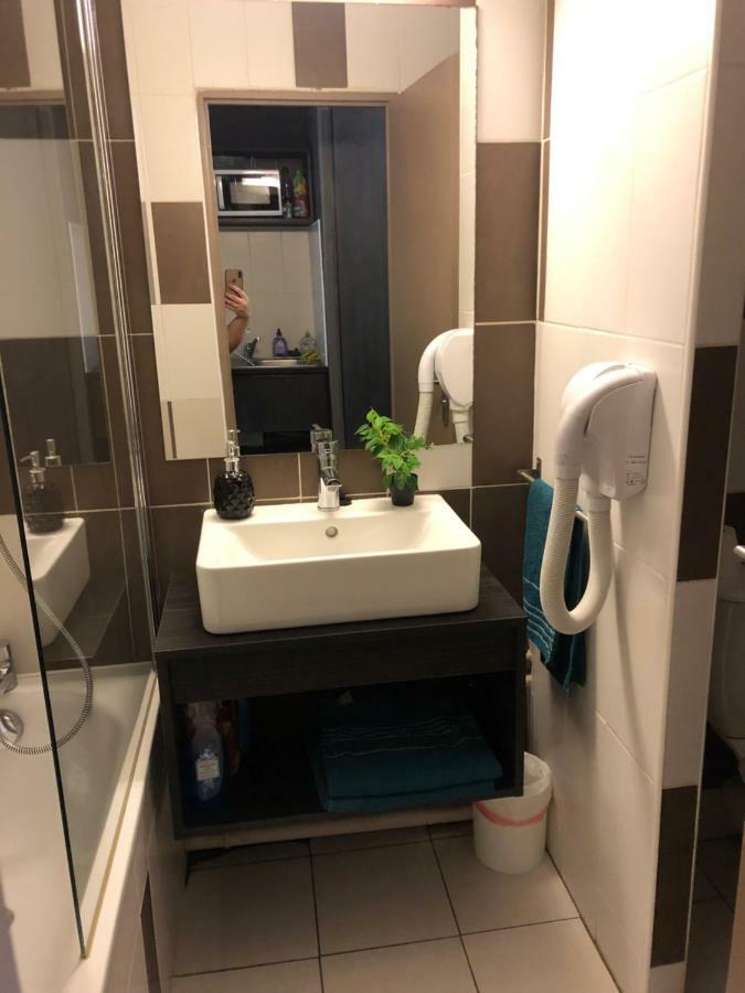 Appartement Les Hameaux Arles Exteriör bild
